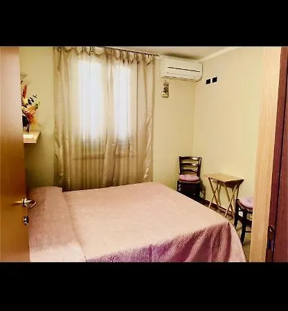 Affittacamere Ristorante Pizzeria La Rustica Hotel